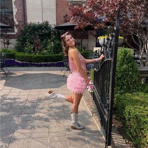 Meet your Posher, Sydney